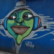 Grafite na av. Cristóvão Colombo, perto do café Status, na Savassi. Fotografado por CMC em 4.1.2015