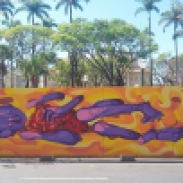 Grafite na galeria a céu aberto durante reforma da Praça da Liberdade. Foto de CMC tirada em 08.9.2018